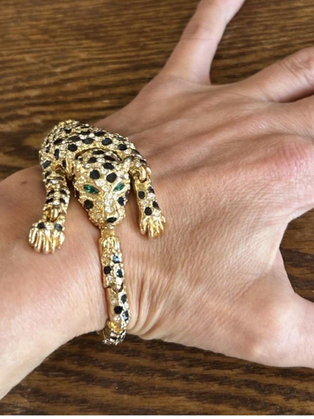 VTG Articulated Panther Leopard Gold Tone Bracelet Pave Rhinestones Emerald Eyes